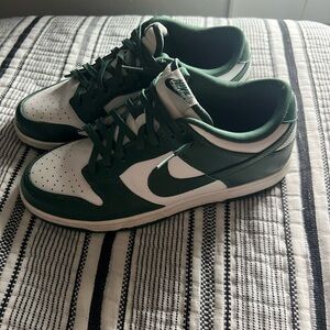 listing-status-banner